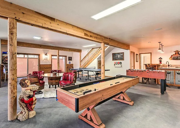 Holiday home Family Game Room: Spacious Overgaard
